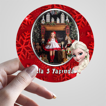 Elsa Yılbaşı Kırmızı Fon Temalı Resimli Parti Sticker