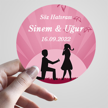 Gün Batımında Evlilik Teklifi Temalı Sticker