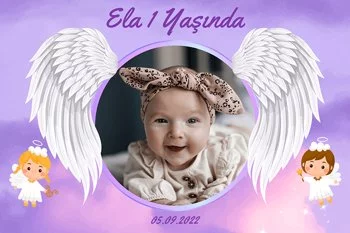 Beyaz Melek Kanatları ile Lila Fon Temalı Doğum Günü Konsepti