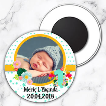  1 Yaşında Temalı Resimli Daire Plastik Magnet