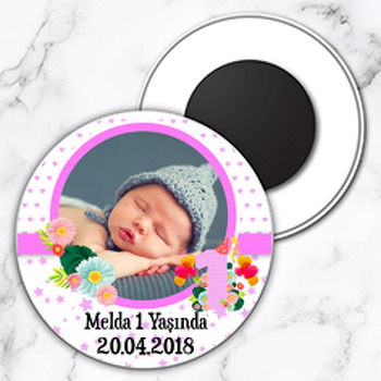  1 Yaşında Temalı Resimli Daire Plastik Magnet