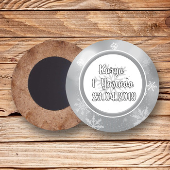 Kartanesi  Temalı Ahşap Daire Magnet