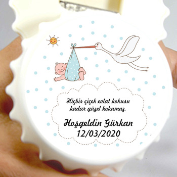 Erkek Bebek Taşıyan Leylek Temalı Kapak Açacak