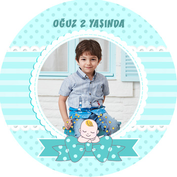 Mavi Kurdelalı Bebek Temalı Resimli Akrilik Daire Magnet