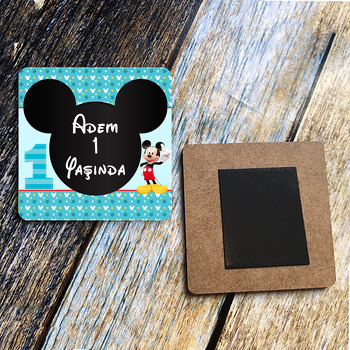 Bir Yaş Mickey Mouse Temalı Ahşap Kare Magnet