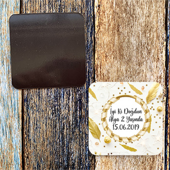 Altın Tüy Temalı Kare Doğum Günü Magnet