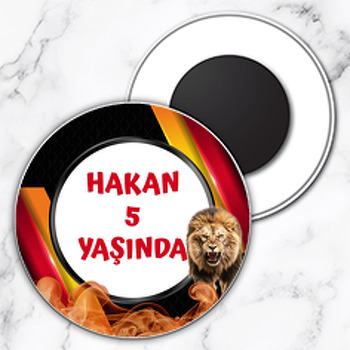 Aslan Sarı Kırmızı Fon Temalı Daire Plastik Magnet
