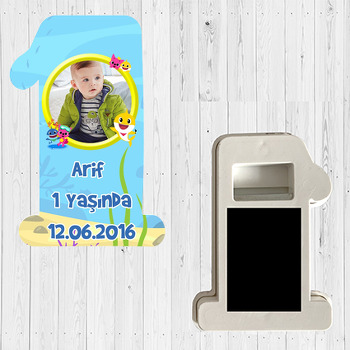 Sevimli Köpek Balığı  Temalı Doğum Günü Magnet Açacak
