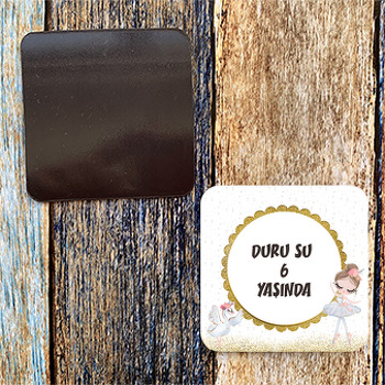 Balerin ve Kuğu Temalı Kare Magnet