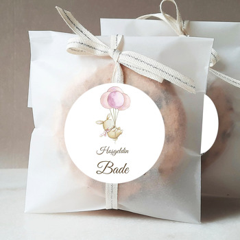Balonlu Açan Tavşan Temalı Daire Sticker