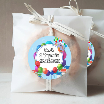 Balonlu Fil  Temalı Sticker
