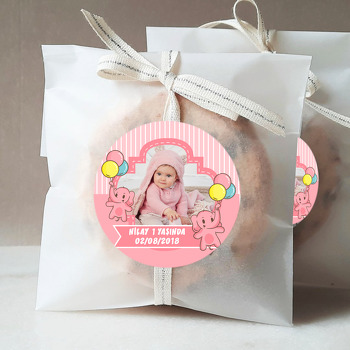 Balonlu Pembe Fil Temalı Resimli Sticker