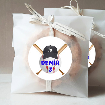 Baseball Topu ile Şapkası Temalı Sticker