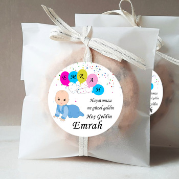 Beş Harfli Balonlu Erkek Bebek Temalı Parti Süs Sticker