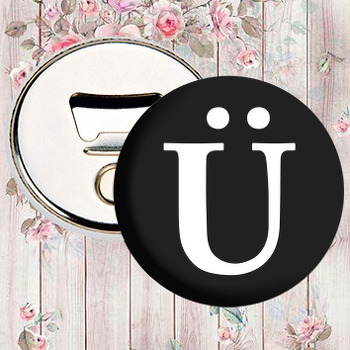 Beyaz Ü Harfi Siyah Fon Temalı Magnet Açacak