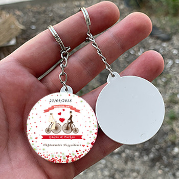 Bisiklet ve Kalp Temalı Daire Plastik Anahtarlık