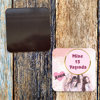 Blackpink Temalı Kare Magnet