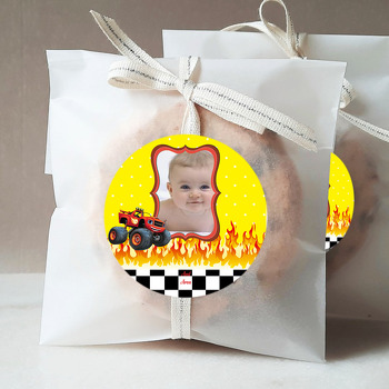 Blaze ve Yol Canavarları Temalı Resimli Sticker