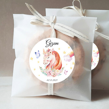 Çiçek Taçlı Unicorn Temalı Sticker