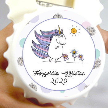 Çiçek Toplayan Unicorn  Temalı Kapak Şeklinde Magnet Açacak