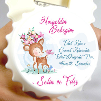 Çiçekli Sevimli Geyik Temalı Kapak Şekilli Magnet Açacak