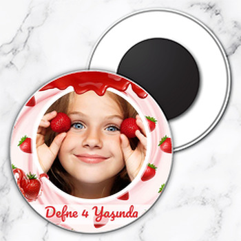 Çilek Temalı Daire Plastik Doğum Günü Magnet