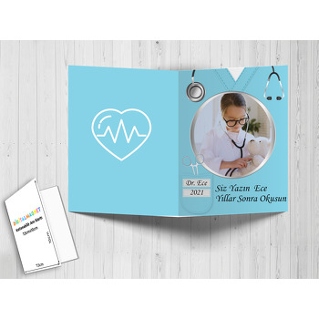 Doktor Uniforma Temalı Anı Kartı