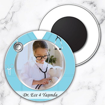 Doktor Uniforma Temalı Resimli Daire Plastik Magnet