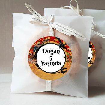 Ejderhanı Nasıl Eğitirsin Antik Fon Temalı Sticker