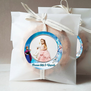 Elsa ile Anna Karlar Ülkesi Temalı Sticker