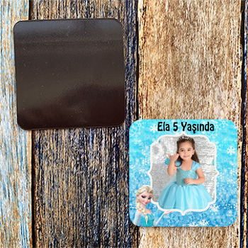 Elsa Mavi Fon Temalı Kare Magnet