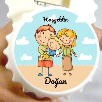 Erkek Çocuğu ile Mavi Bulutlu Fon Temalı Kapak Şeklinde Magnet Açacak