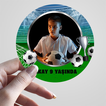 Futbolcu Kupa Temalı Resimli Sticker
