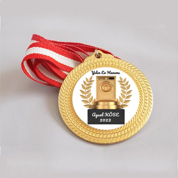 Gold Çamaşır Makinesi Temalı Metal Madalya