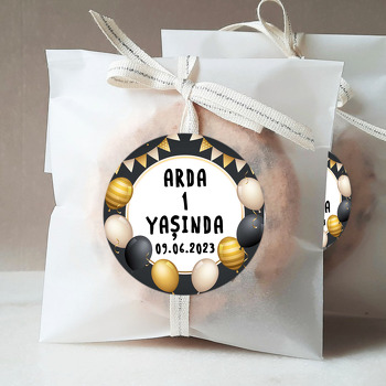 Gold ile Krem Balonlar Siyah Fonda Temalı Sticker