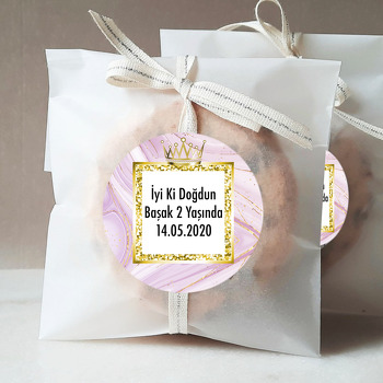 Gold Taç Ve Pembe Temalı Doğum Günü Sticker