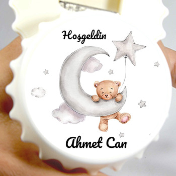 Gri Ayda Tutunan Şirin Ayıcık Temalı Kapak Şekilli Magnet Açacak