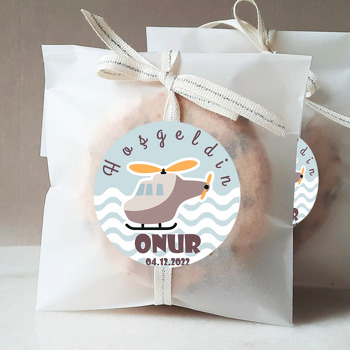 Gri Helikopter ile Mavi Fon Temalı Sticker