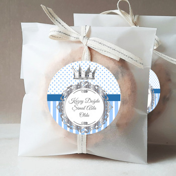 Gümüş Taç Temalı Sticker