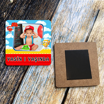 Harika Uçaklar Kırmızı Mavi Fon Ahşap Magnet