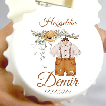 Hasır Şapka ile Bebek Kıyafeti Temalı Kapak Şekilli Magnet Açacak