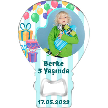 Hediye Paketleri ile Yeşil Çizgili Fon Temalı Balon Ahşap Magnet 