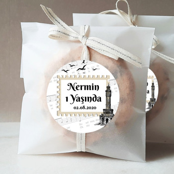 İzmir Siyah Beyaz Temalı Parti Sticker