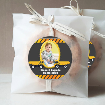 Kamyon Temalı Resimli Sticker