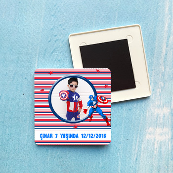 Kaptan Amerika Temalı Kare Plastik Kare Magnet