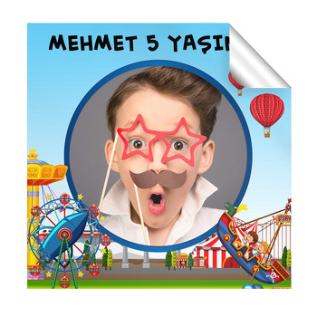 Karnaval Temalı Kare Parti Etiket