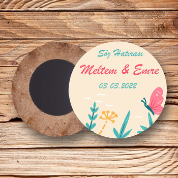 Kelebek ile Dallar Krem Fon Temalı Daire Ahşap Magnet
