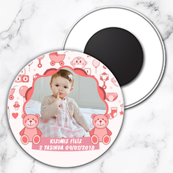 Kırmızı Ayıcık Temalı Resimli Daire Plastik Magnet