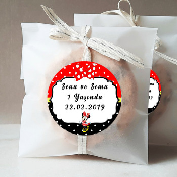 Kırmızı İkiz Minnie Temalı Sticker