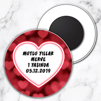 Kırmızı Kalp Temalı Daire Plastik Magnet